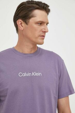 Bombažna kratka majica Calvin Klein vijolična barva - vijolična. Kratka majica iz kolekcije Calvin Klein
