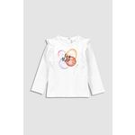 Majica z dolgimi rokavi za dojenčka Coccodrillo bela barva - bela. Majica z dolgimi rokavi za dojenčka iz kolekcije Coccodrillo. Model izdelan iz pletenine s potiskom.