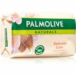 Palmolive Naturals Almond naravno trdo milo z izvlečkom mandljev 90 g