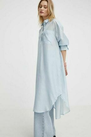 Svilena obleka Herskind - modra. Lahkotna obleka iz kolekcije Herskind. Model izdelan iz vzorčaste tkanine. Model iz mehke in zračne tkanine je idealen za toplejše letne čase.