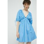 Obleka Abercrombie &amp; Fitch - modra. Lahkotna obleka iz kolekcije Abercrombie &amp; Fitch. Nabran model izdelan iz enobarvne tkanine. Lahek material, namenjen za toplejše letne čase.