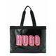 Torbica HUGO črna barva - črna. Velika torbica iz kolekcije HUGO. Model brez zapenjanja, izdelan iz umetnega usnja, ki ga je enostavno čistiti in negovati.