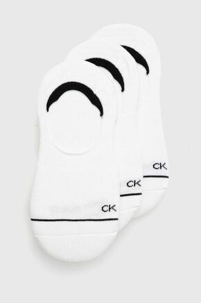 Calvin Klein nogavice (3-pack) - bela. Kratke nogavice iz zbirke Calvin Klein. Model iz elastičnega materiala. Vključeni trije pari
