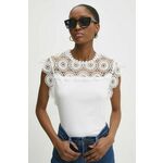 Majica Answear Lab ženska, bela barva - bela. Bluza iz kolekcije Answear Lab, izdelana iz tanke, elastične pletenine. Model iz izjemno udobne tkanine z visoko vsebnostjo bombaža.