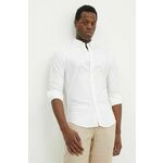 Bombažna srajca Polo Ralph Lauren moška, bela barva, 710674095002 - bela. Srajca iz kolekcije Polo Ralph Lauren, izdelana iz enobarvne tkanine. Model iz zračne bombažne tkanine.