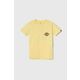 Otroška bombažna kratka majica Quiksilver RAINMAKERYTH rumena barva - rumena. Otroška kratka majica iz kolekcije Quiksilver, izdelana iz pletenine s potiskom. Model iz izjemno udobne bombažne tkanine.