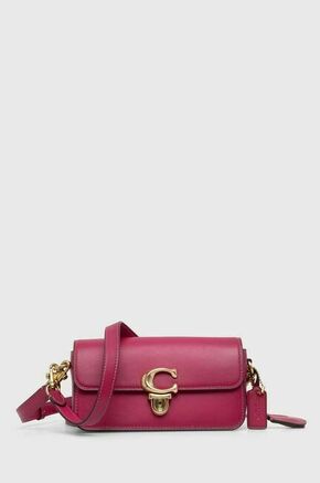 Usnjena torbica Coach Studio Baguette rdeča barva - roza. Majhna torbica iz kolekcije Coach. Model na zapenjanje