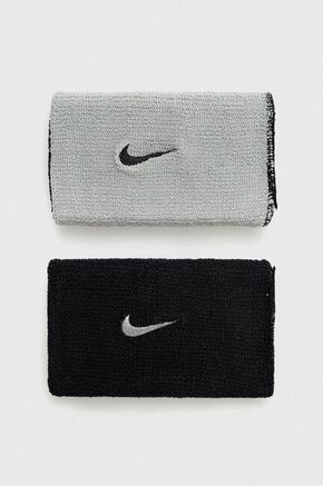 Trak za zapestje Nike 2-pack siva barva - siva. Trakovi za zapestje iz kolekcije Nike. Model izdelan iz tkanine s tehnologijo za odvajanje vlage.