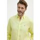 Lanena srajca Tommy Hilfiger rumena barva, MW0MW34602 - rumena. Srajca iz kolekcije Tommy Hilfiger, izdelana iz enobarvne tkanine. Model iz izjemno udobne, zračne tkanine.