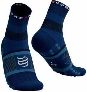 Nogavice Compressport Fast Hiking socks SCRU2025 - mornarsko modra. Dolge nogavice iz kolekcije Compressport. Model izdelan iz materiala