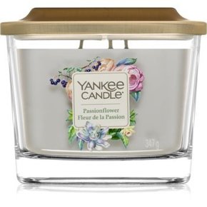 Yankee Candle Aromatična sveča srednji kvadrat Passionflower 347 g