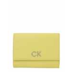 Denarnica Calvin Klein ženski, rumena barva - rumena. Mala denarnica iz kolekcije Calvin Klein. Model izdelan iz ekološkega usnja.