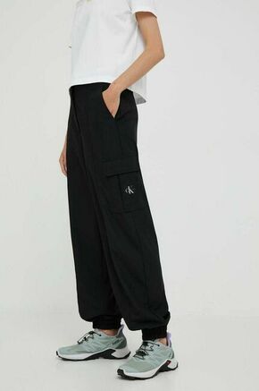 Calvin Klein Jeans Hlače iz tkanine J20J221636 Črna Regular Fit