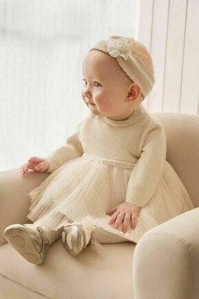 Obleka za dojenčka Mayoral Newborn bež barva - bež. Za dojenčke obleka iz kolekcije Mayoral Newborn. Model izdelan iz udobne pletenine. Model iz mehke in na otip prijetne tkanine.