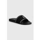 Natikači Polo Ralph Lauren Polo Slide moški, črna barva, 809931325001 - črna. Natikači iz kolekcije Polo Ralph Lauren. Model je izdelan iz tekstilnega materiala. Model s tekstilno notranjostjo, ki je udobna za stopalo in omogoča enostavno...