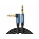 slomart ugreen kotni pomožni kabel 2 x mini jack 3,5 mm 1 m modre barve (av112)