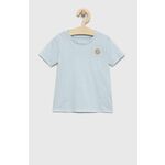Otroška bombažna kratka majica Guess - modra. Otroški Lahkotna kratka majica iz kolekcije Guess. Model izdelan iz tanke, elastične pletenine. Garment Dyed - izdelki, barvani na poseben način za učinek pranja. Med posameznimi izdelki so lahko razlike.