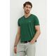 Lacoste kratka majica - zelena. Kratka majica iz kolekcije Lacoste. Model izdelan iz enobarvne pletenine.