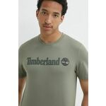 Bombažna kratka majica Timberland moška, zelena barva, TB0A5UPQ5901 - zelena. Lahkotna kratka majica iz kolekcije Timberland, izdelana iz pletenine, prijetne na otip. Model iz izjemno udobne bombažne tkanine.