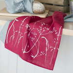 Helen Round Kuhinjska krpa - Hedgerow Design - Red