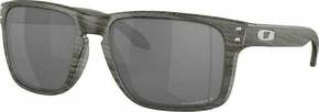 Oakley Holbrook XL 94173459 Woodgrain/Prizm Black Polarized XL Lifestyle očala