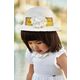 Klobuk z mešanico lana Mayoral bela barva - bela. Otroški klobuk iz kolekcije Mayoral. Model s širokim robom, izdelan iz materiala z nalepko.