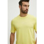 Kratka majica BOSS moška, rumena barva - rumena. Kratka majica iz kolekcije BOSS, izdelana iz enobarvne pletenine. Model iz izjemno udobne tkanine z visoko vsebnostjo bombaža.