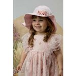Otroški bombažni klobuk Jamiks KATRINE roza barva - roza. Otroški klobuk iz kolekcije Jamiks. Model s širokim robom, izdelan iz materiala z nalepko.